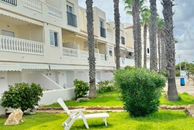 Pieni huoneisto myynnissä Playa de las Gaviotas-El Pedrucho (La Manga del Mar Menor)