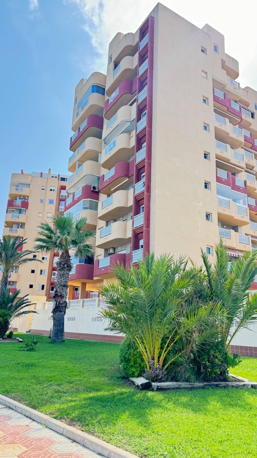 Pieni huoneisto myynnissä Playa del Esparto-Veneziola (La Manga del Mar Menor)