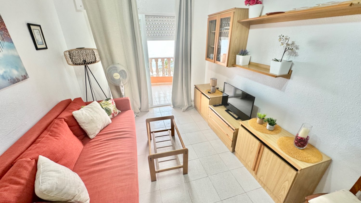 APARTAMENTO EN PRIMERA LINEA DEL MAR CON ESPECTACULARES VISTAS